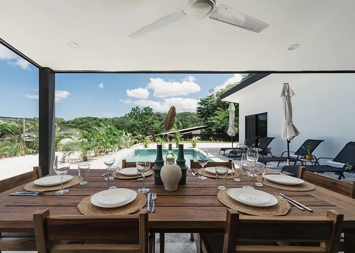Entire 15 Minutes From Tamarindo In Сasa de vacaciones *
